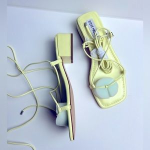 Brand new Steve Madden lace up heeled sandals size 7M